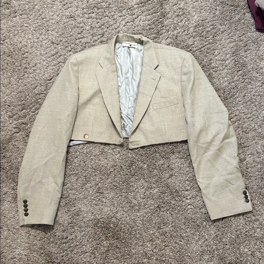 HARVE STUDIO WOOL BLAZER AND MINI SKIRT stained and loose button